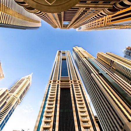 Small Budget Rooms For 'Girls' Only In Dubai, Marina Екстер'єр фото