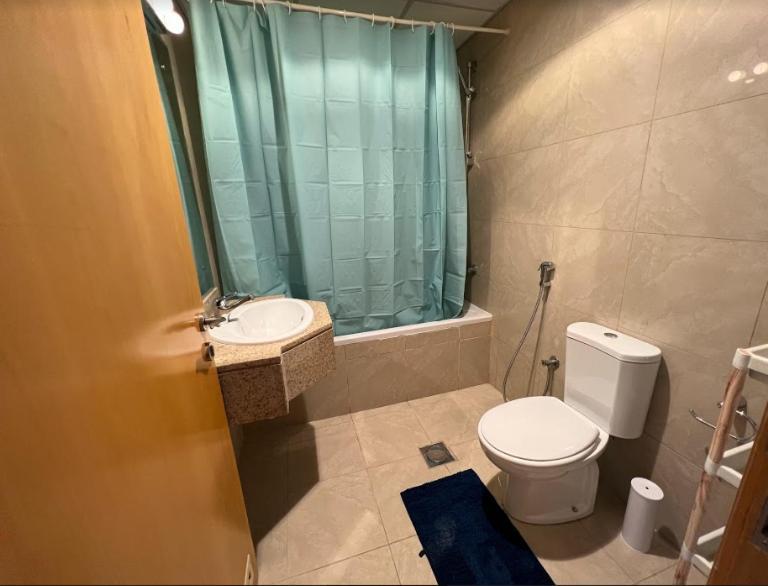 Small Budget Rooms For 'Girls' Only In Dubai, Marina Екстер'єр фото